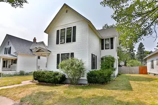 918 S 4th Ave, Wausau, WI 54401 - Photo 2