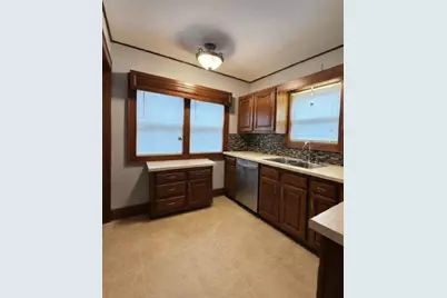 641 Avon Street, Wisconsin Rapids, WI 54494 - Photo 4