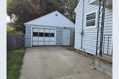 1206 S 8th Avenue, Wausau, WI 54401 - Photo 2