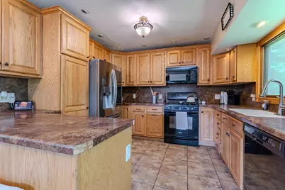 3009 N 11th Street, Wausau, WI 54403 - Photo 4