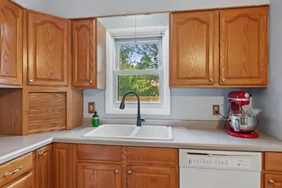 1211 10th Street South, Wisconsin Rapids, WI 54494 - Photo 4