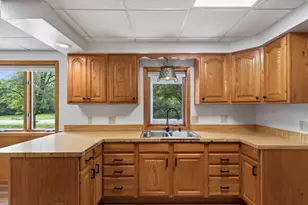 1736 Greenfield Ave, Wisconsin Rapids, WI 54495 - Photo 2