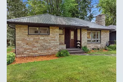 900 S Adams Avenue, Marshfield, WI 54449 - Photo 2