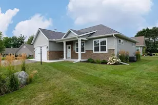 3404 Caesars Ct, Weston, WI 54476 - Photo 2