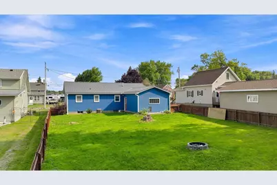 112 E 17th Street, Marshfield, WI 54449 - Photo 8