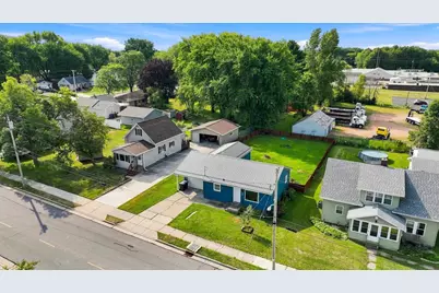 112 E 17th Street, Marshfield, WI 54449 - Photo 6