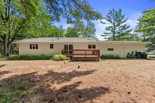 8206 Lakeview Dr, Wisconsin Rapids, WI 54494 - Photo 26