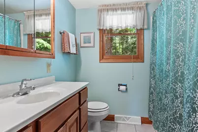8206 Lakeview Drive, Wisconsin Rapids, WI 54494 - Photo 16