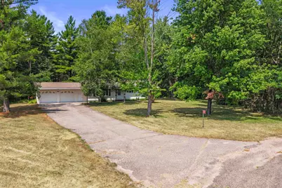 8206 Lakeview Drive, Wisconsin Rapids, WI 54494 - Photo 36