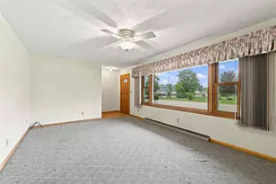 2809 Cleveland Ave, Stevens Point, WI 54481 - Photo 6