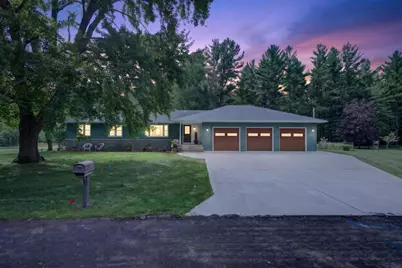 611 Johnson Parkway, Wisconsin Rapids, WI 54494 - Photo 1