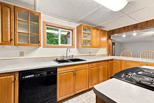2500 Bush St, Stevens Point, WI 54481 - Photo 10