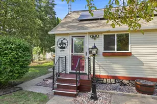 2500 Bush St, Stevens Point, WI 54481 - Photo 4
