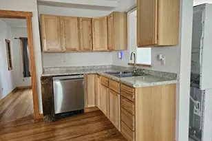 304 N Maple Ave, Marshfield, WI 54449 - Photo 10