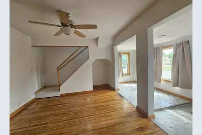 304 N Maple Avenue, Marshfield, WI 54449 - Photo 2