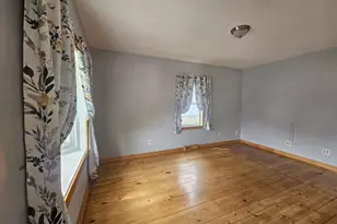 304 N Maple Ave, Marshfield, WI 54449 - Photo 6