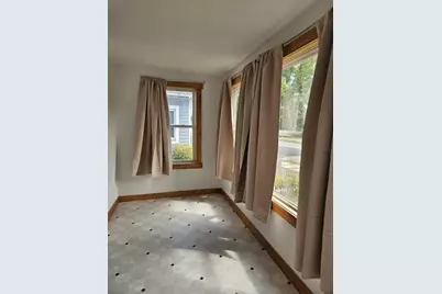 304 N Maple Avenue, Marshfield, WI 54449 - Photo 4