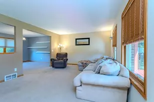 505 Parkwood Ct, Mosinee, WI 54455 - Photo 10
