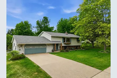 1019 W Upham Street, Marshfield, WI 54449 - Photo 4