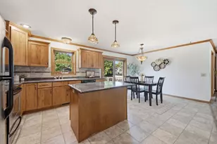 1019 W Upham St, Marshfield, WI 54449 - Photo 22