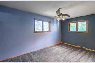 809 N 8th Avenue, Wausau, WI 54401 - Photo 24