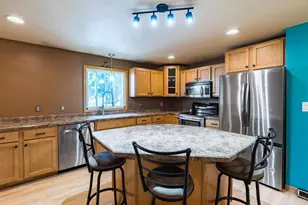 809 N 8th Ave, Wausau, WI 54401 - Photo 10