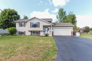 2602 Country Creek Ln, Weston, WI 54476 - Photo 8