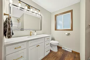 316 Indiana Ave, Stevens Point, WI 54481 - Photo 14