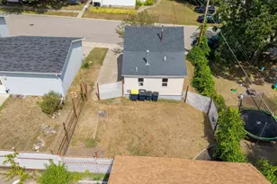 15 W Montrose Street W, Rhinelander, WI 54501 - Photo 2