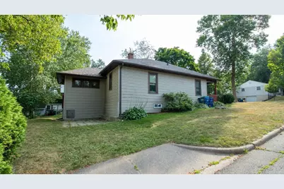 1431 N 1st Avenue, Wausau, WI 54401 - Photo 30