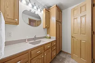 408 E Grant St, Marshfield, WI 54449 - Photo 22