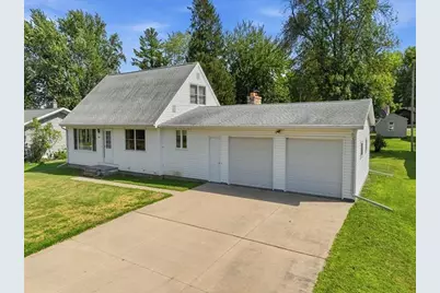 408 E Grant Street, Marshfield, WI 54449 - Photo 2