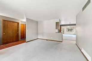 5308 Forest Cir N, Stevens Point, WI 54481 - Photo 8