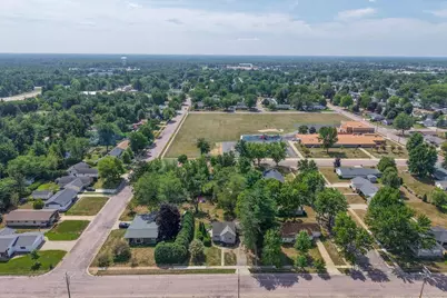 1820 Peach Street, Wisconsin Rapids, WI 54494 - Photo 8