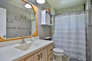 908 Greenhill Dr, Wausau, WI 54401 - Photo 28