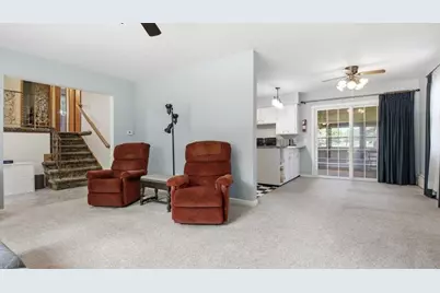501 W 17th Street, Marshfield, WI 54449 - Photo 10