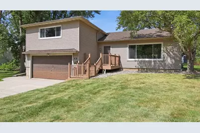 501 W 17th Street, Marshfield, WI 54449 - Photo 1