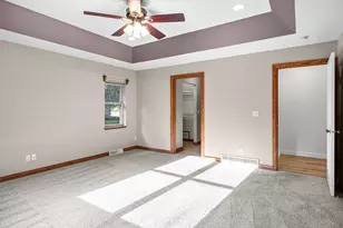2242 Meadow Dr, Kronenwetter, WI 54455 - Photo 20