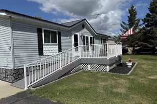 469 Sarah St, Birnamwood, WI 54414 - Photo 2