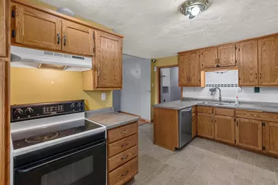 134 W Factory Street, , WI 54165 - Photo 6