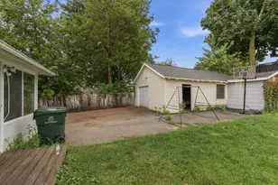 134 W Factory St, , WI 54165 - Photo 28