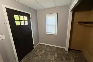 810 S Vine Ave, Marshfield, WI 54449 - Photo 6