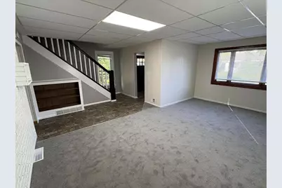 810 S Vine Avenue, Marshfield, WI 54449 - Photo 2