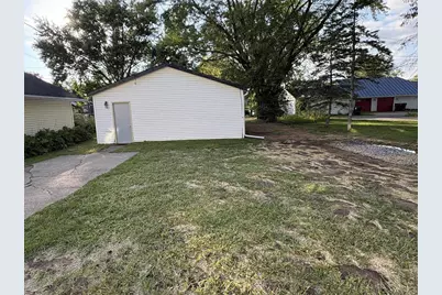 810 S Vine Avenue, Marshfield, WI 54449 - Photo 24