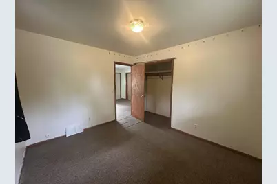 2410 Gaynor Avenue, Wisconsin Rapids, WI 54495 - Photo 6