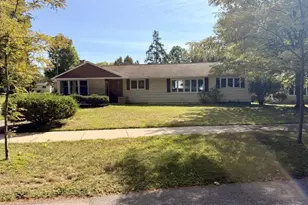 127 Park Blvd, Wausau, WI 54401 - Photo 2