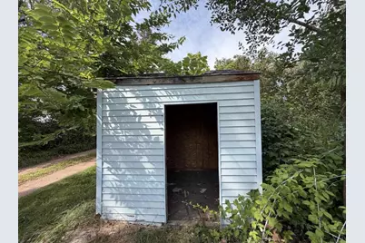 906 N 1st Avenue, Wausau, WI 54401 - Photo 18