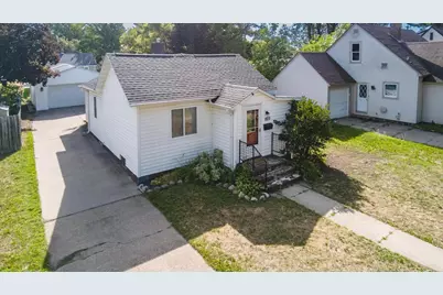 825 S 11th Avenue, Wausau, WI 54401 - Photo 4