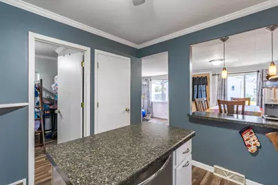 825 S 11th Avenue, Wausau, WI 54401 - Photo 18