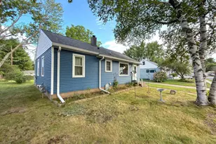 607 Johnson St, Rothschild, WI 54474 - Photo 2